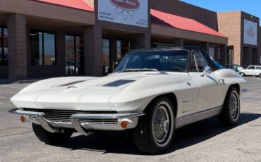 Chevrolet-Corvette-convertible-1963-white-8