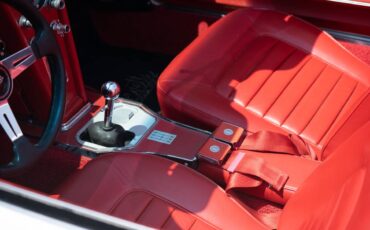Chevrolet-Corvette-convertible-1966-white-11