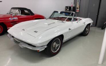 Chevrolet-Corvette-convertible-1966-white-16