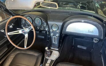 Chevrolet-Corvette-convertible-1967-black-14