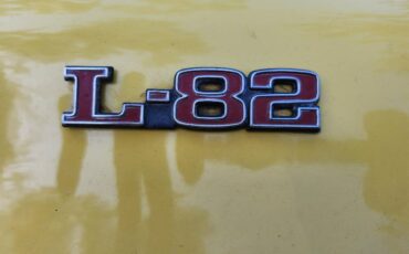 Chevrolet-Corvette-convertible-1974-16