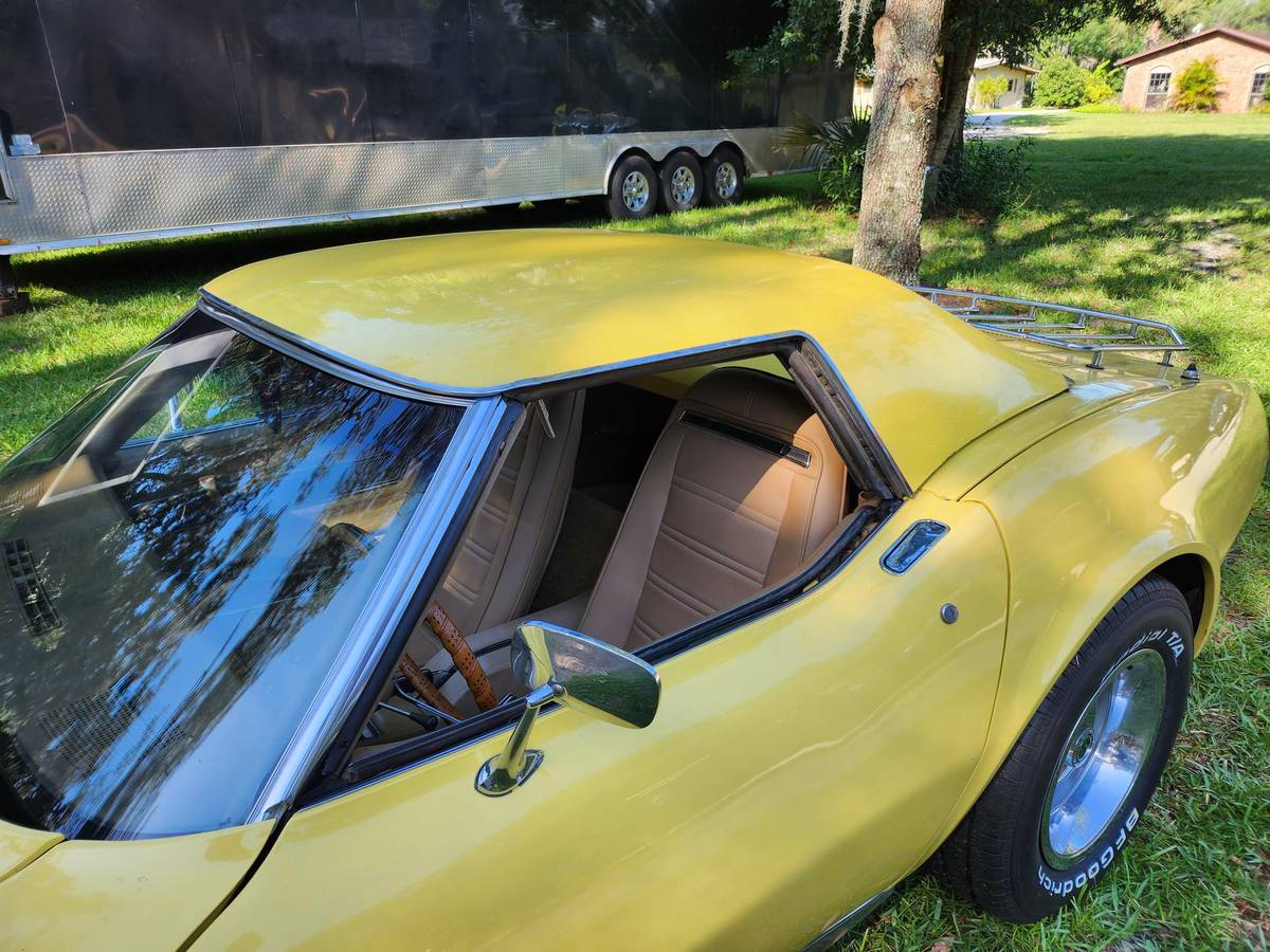 Chevrolet-Corvette-convertible-1974-19