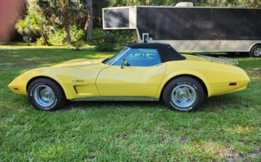 Chevrolet-Corvette-convertible-1974-4
