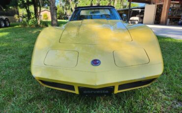 Chevrolet-Corvette-convertible-1974-5