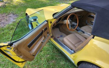 Chevrolet-Corvette-convertible-1974-6