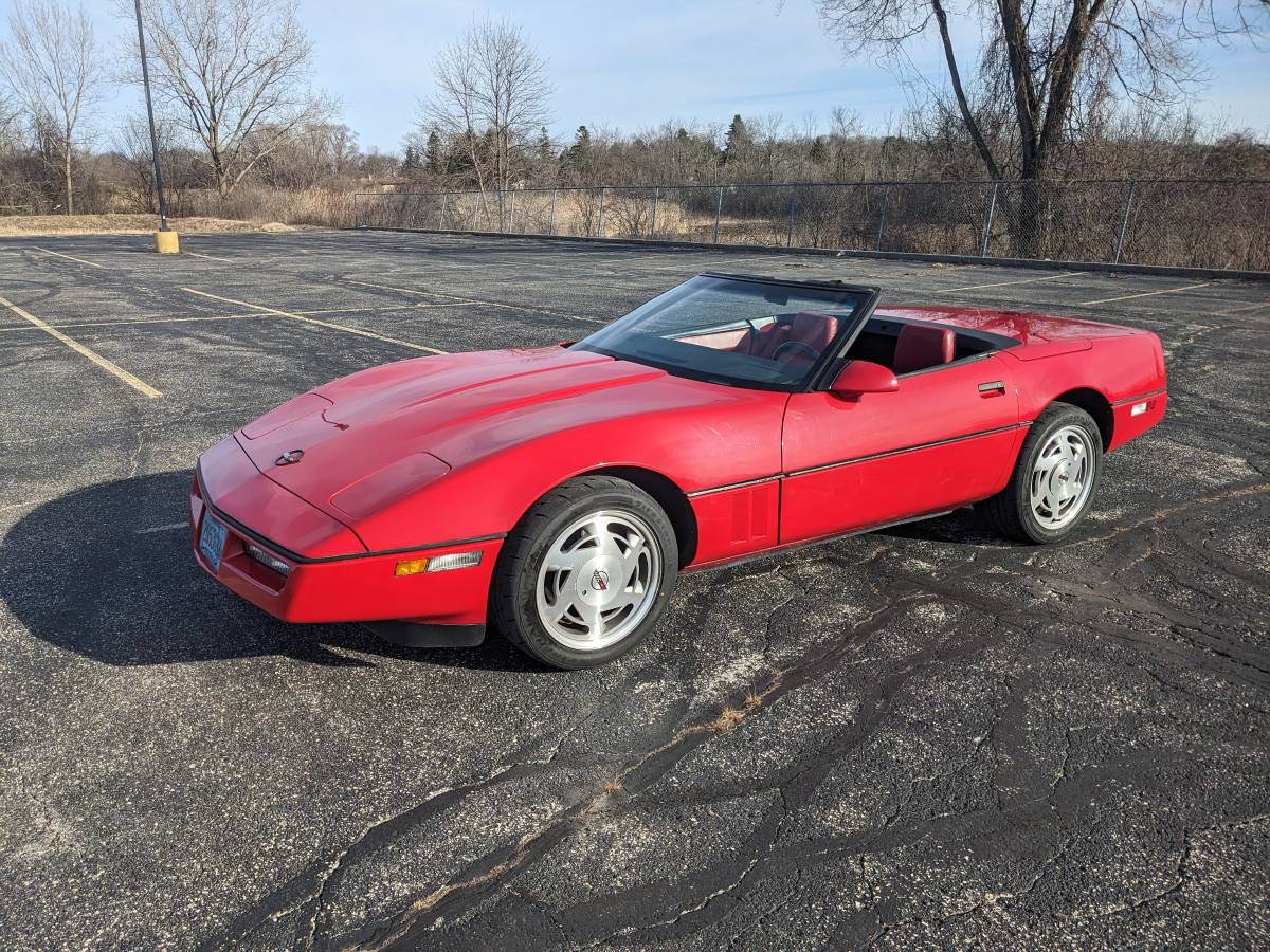 Chevrolet-Corvette-convertible-1988-red-7