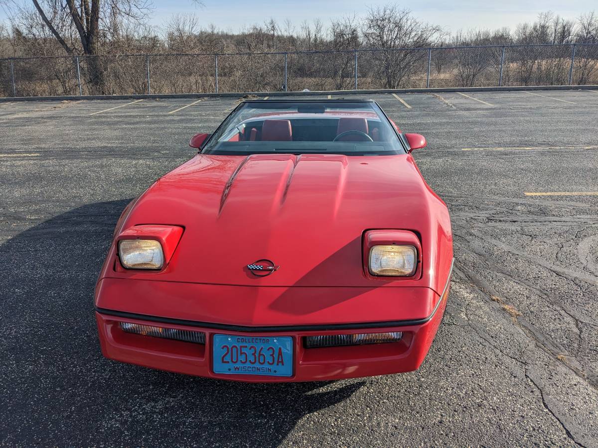 Chevrolet-Corvette-convertible-1988-red-8