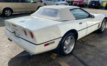 Chevrolet-Corvette-convertible-1989-white-2