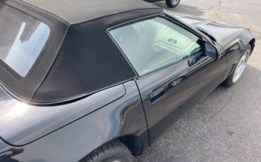 Chevrolet-Corvette-convertible-1992-13