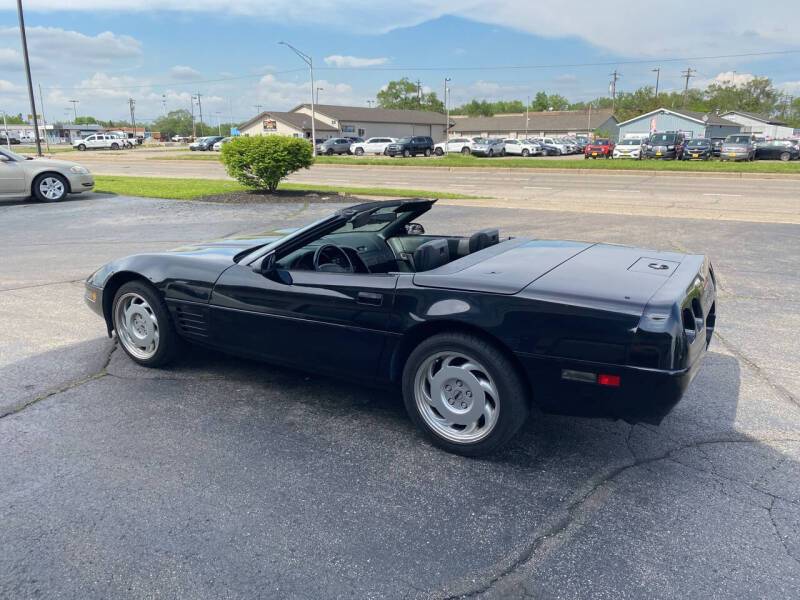 Chevrolet-Corvette-convertible-1992-6
