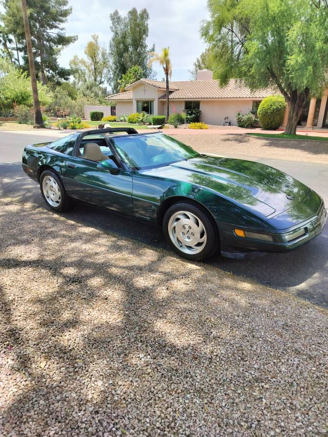 Chevrolet-Corvette-corvette-amp-convertible-1995-green-2