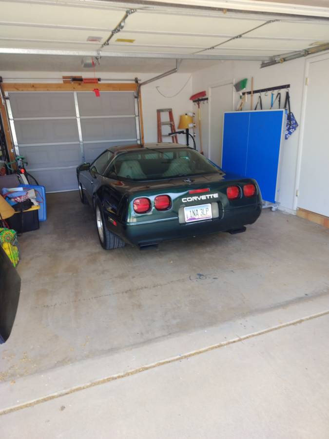 Chevrolet-Corvette-corvette-amp-convertible-1995-green-20