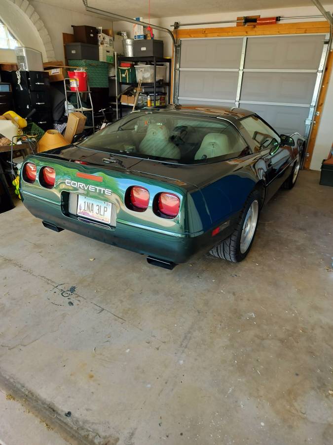 Chevrolet-Corvette-corvette-amp-convertible-1995-green-7