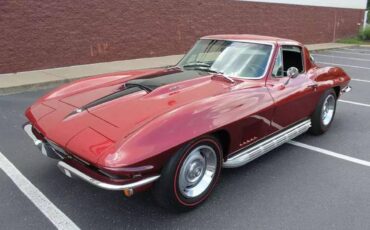 Chevrolet-Corvette-coupe-1967-brown