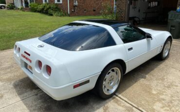 Chevrolet-Corvette-coupe-1992-white-2