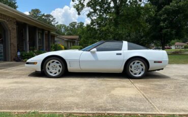 Chevrolet-Corvette-coupe-1992-white-4