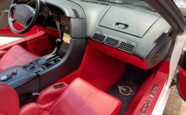 Chevrolet-Corvette-coupe-1992-white-7