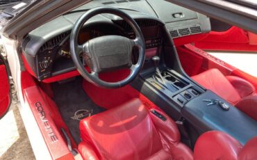 Chevrolet-Corvette-coupe-1992-white-9