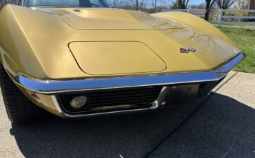 Chevrolet-Corvette-roadster-1969-custom-10