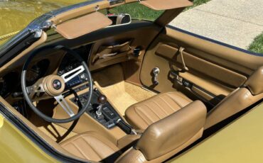Chevrolet-Corvette-roadster-1969-custom-16