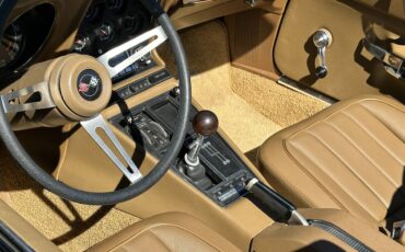 Chevrolet-Corvette-roadster-1969-custom-17