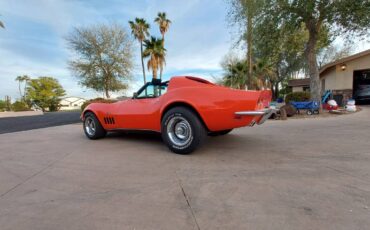 Chevrolet-Corvette-stingray-1969-orange-2