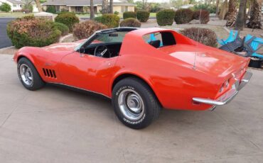 Chevrolet-Corvette-stingray-1969-orange-6