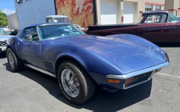 Chevrolet-Corvette-stingray-1972-blue-9