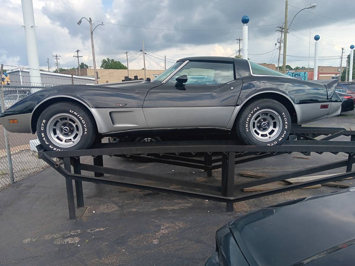 Chevrolet Corvette stingray  1979