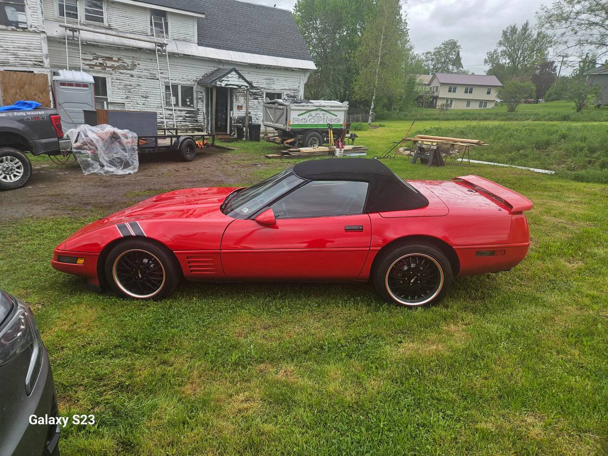 Chevrolet-Corvette-stingray-1992-red-2