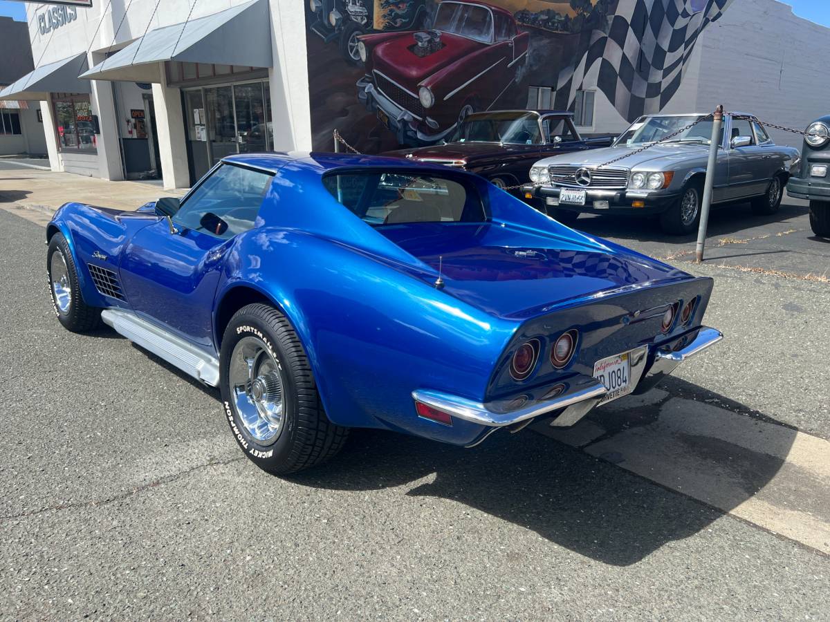 Chevrolet-Corvette-t-top-1972-blue-1