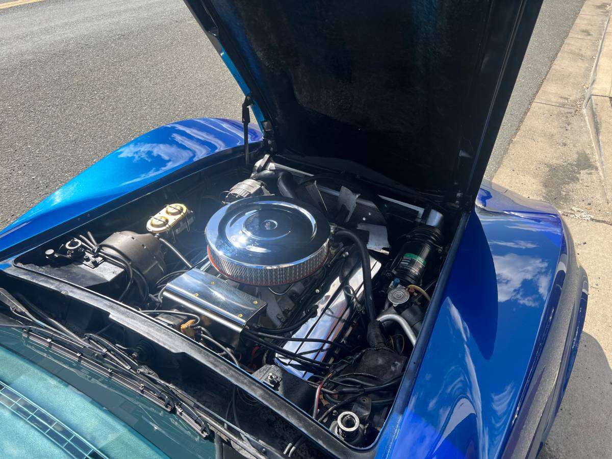 Chevrolet-Corvette-t-top-1972-blue-17