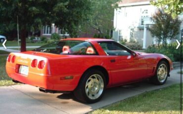 Chevrolet-Corvette-t-top-coupe-1995-red-5