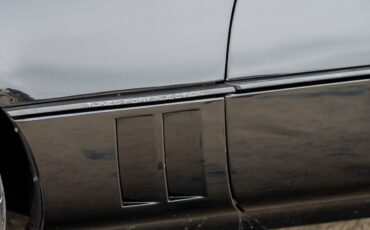 Chevrolet-Corvette-zr1-1990-black-7