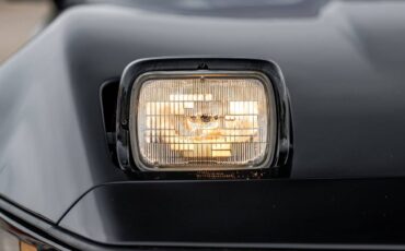 Chevrolet-Corvette-zr1-1990-black-9