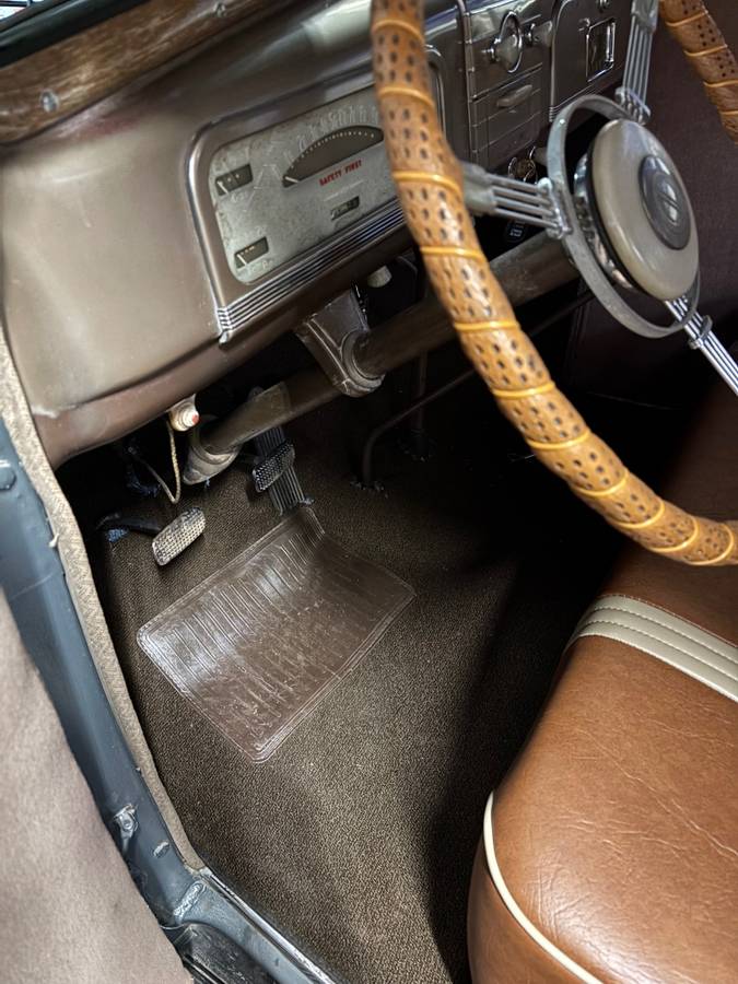 Chevrolet-Coupe-masterdeluxe-1938-grey-11