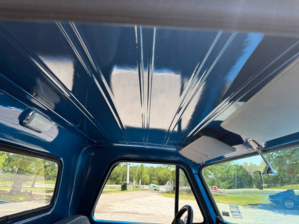 Chevrolet-Custom-1966-blue-17