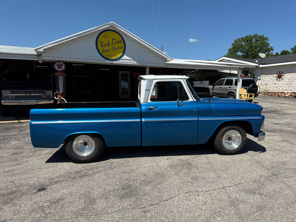 Chevrolet-Custom-1966-blue-3