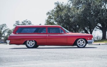 Chevrolet-Custom-2Dr-Wagon-1962-2D-Wagon-23