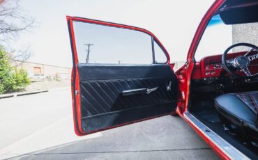 Chevrolet-Custom-2Dr-Wagon-1962-2D-Wagon-30