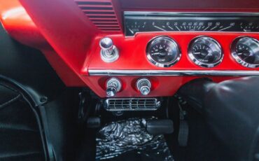 Chevrolet-Custom-2Dr-Wagon-1962-2D-Wagon-35