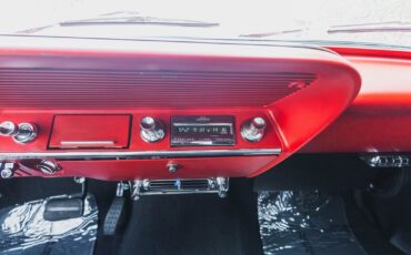 Chevrolet-Custom-2Dr-Wagon-1962-2D-Wagon-36