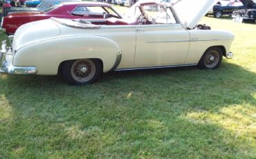 Chevrolet-Deluxe-1950-yellow-4