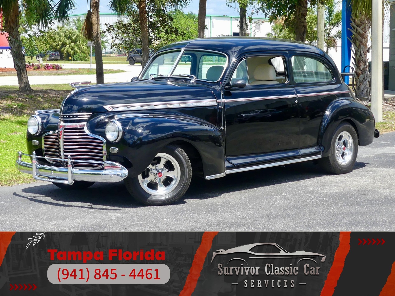 Chevrolet-Deluxe-Coupe-1941-Sedan