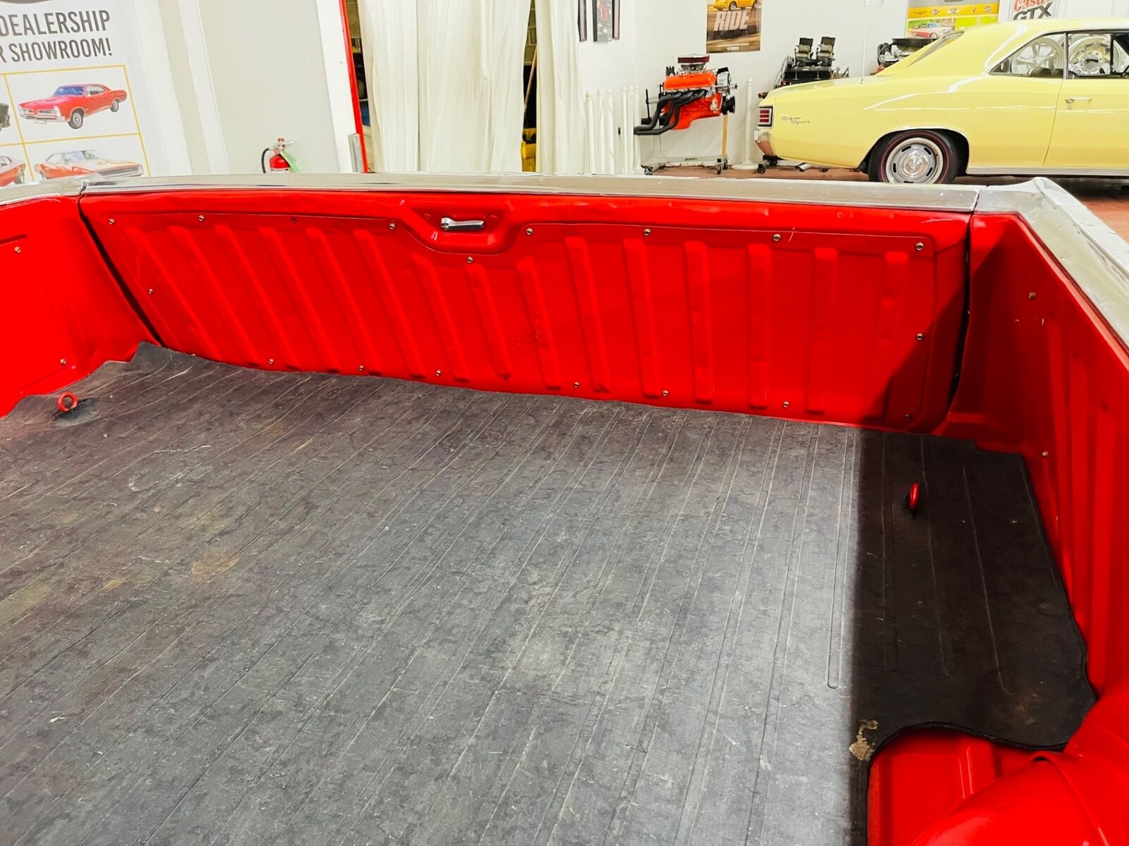 Chevrolet-El-Camino-1964-Pick-up-23