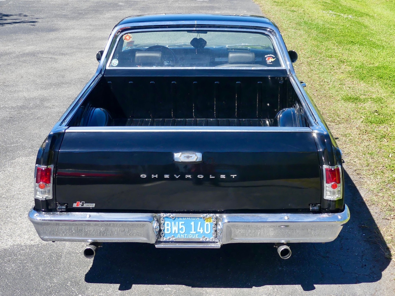 Chevrolet-El-Camino-1964-Pickup-Truck-14