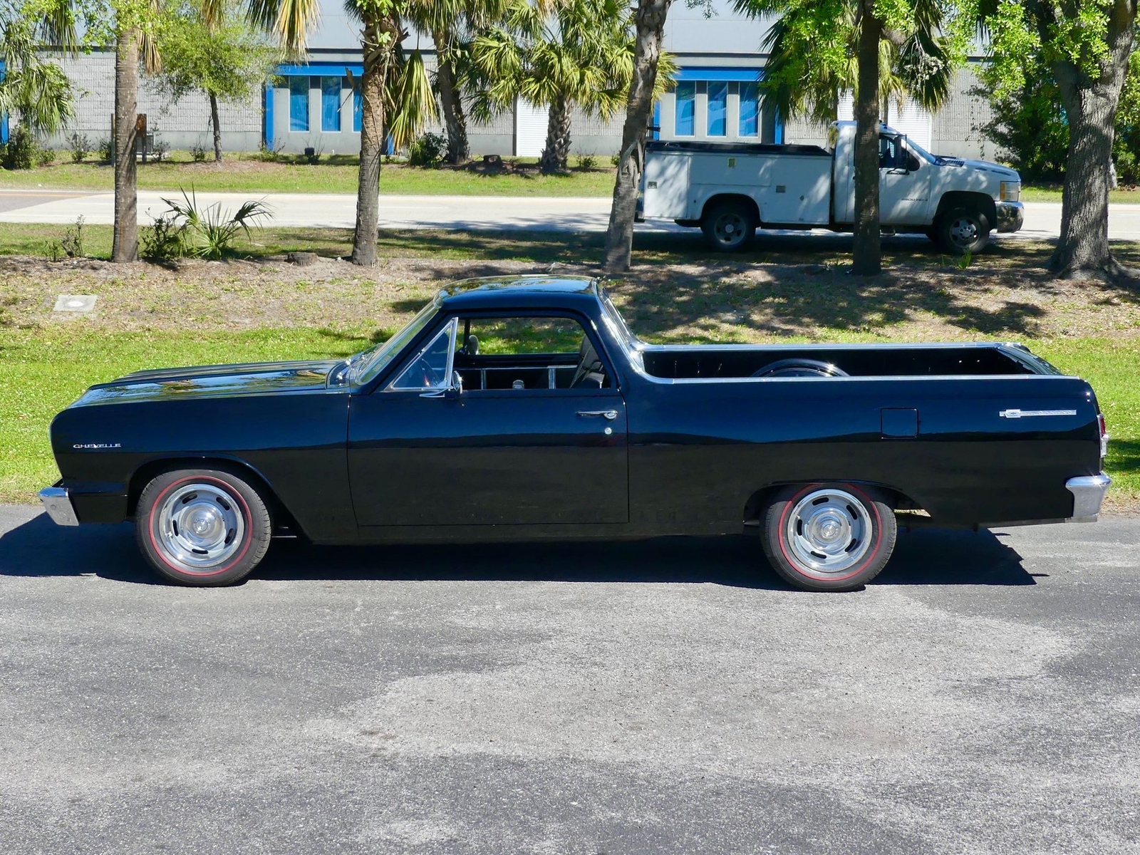 Chevrolet-El-Camino-1964-Pickup-Truck-8