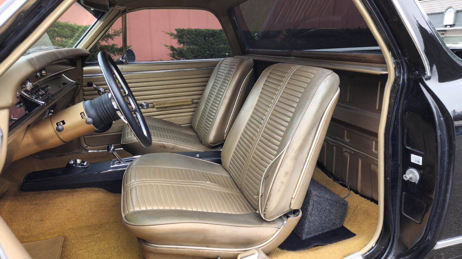 Chevrolet-El-Camino-1967-Pickup-10