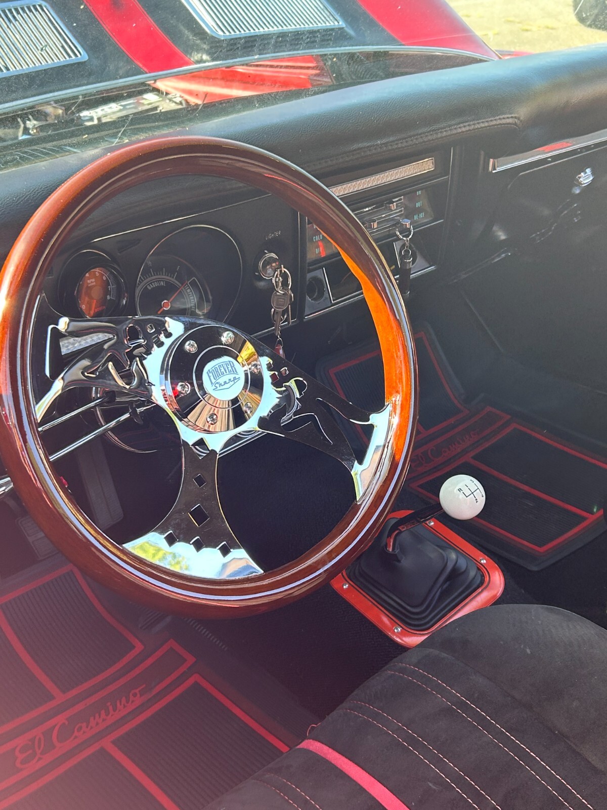 Chevrolet-El-Camino-1969-Coupe-13