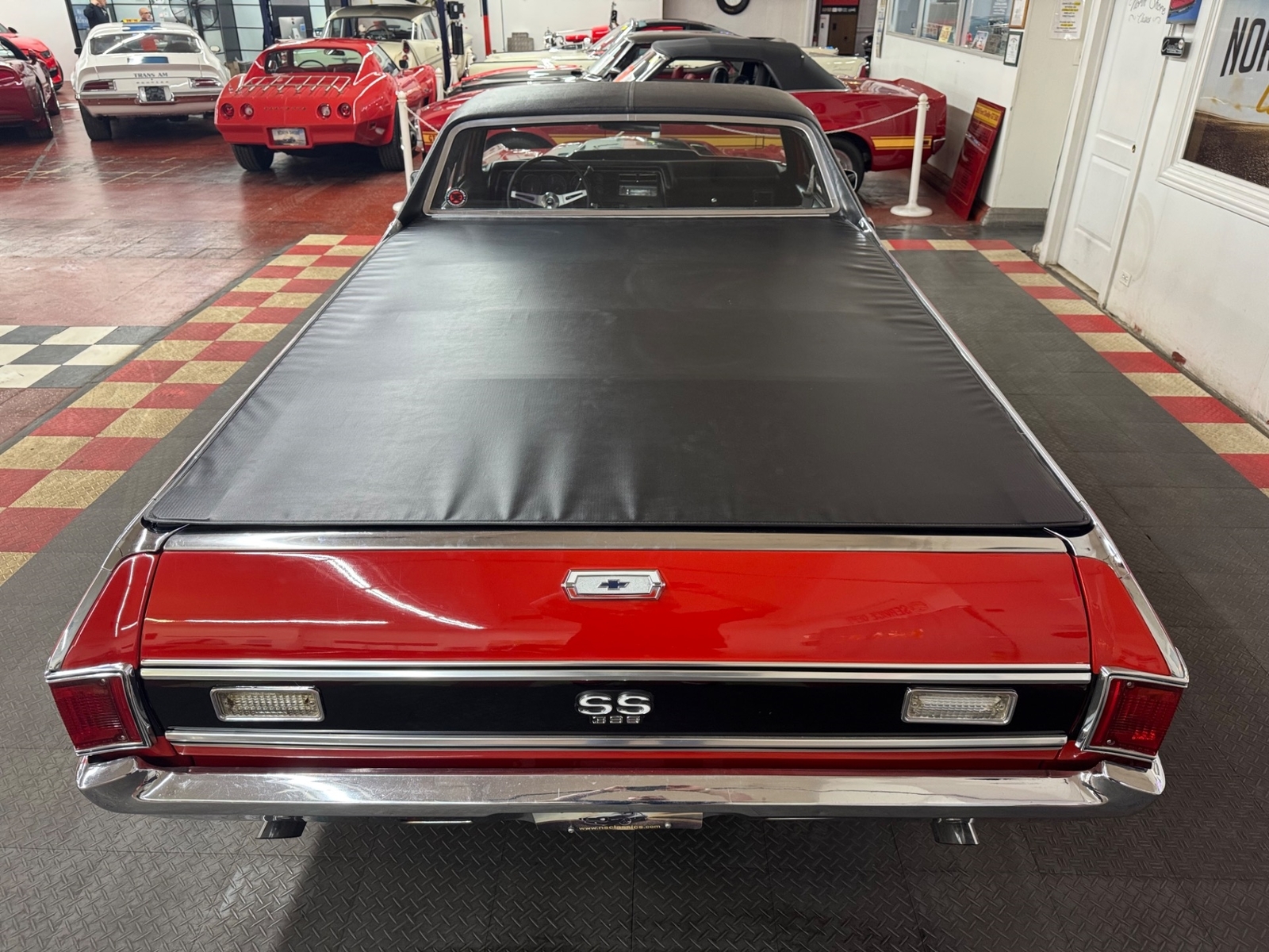 Chevrolet-El-Camino-1970-2-Door-9
